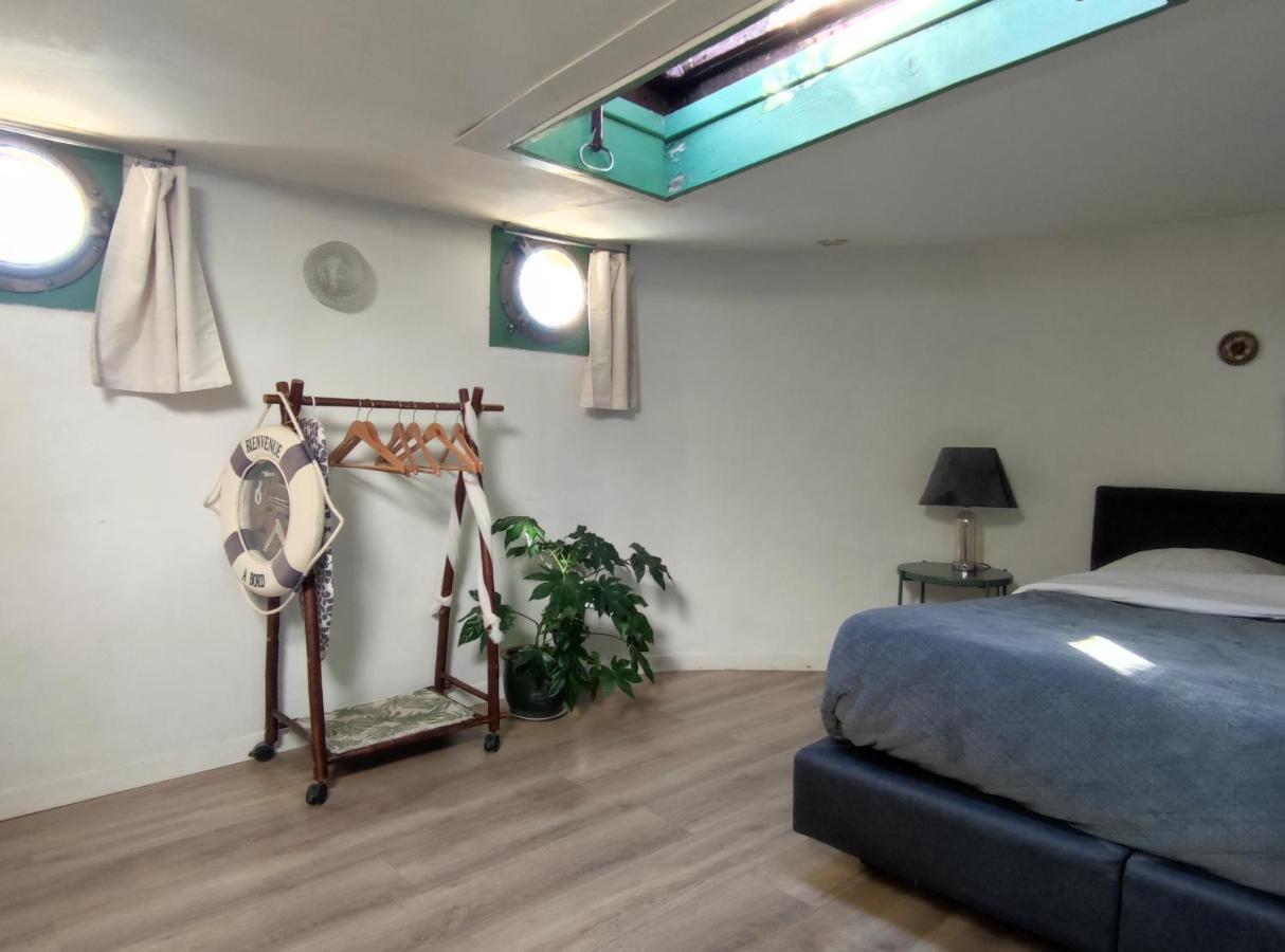 图罗特Bateau Entre Lille Et Paris住宿加早餐旅馆 外观 照片